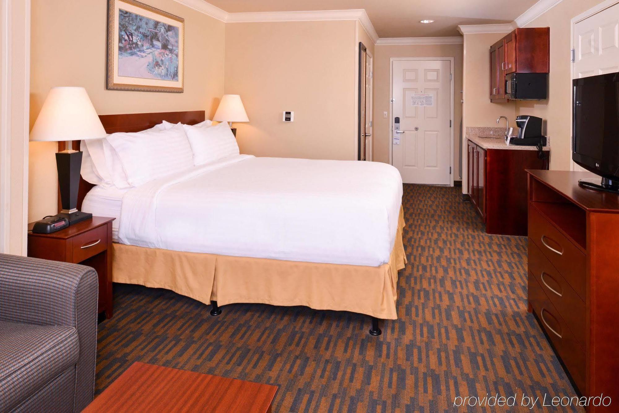 Holiday Inn Express & Suites Watsonville By Ihg Dış mekan fotoğraf