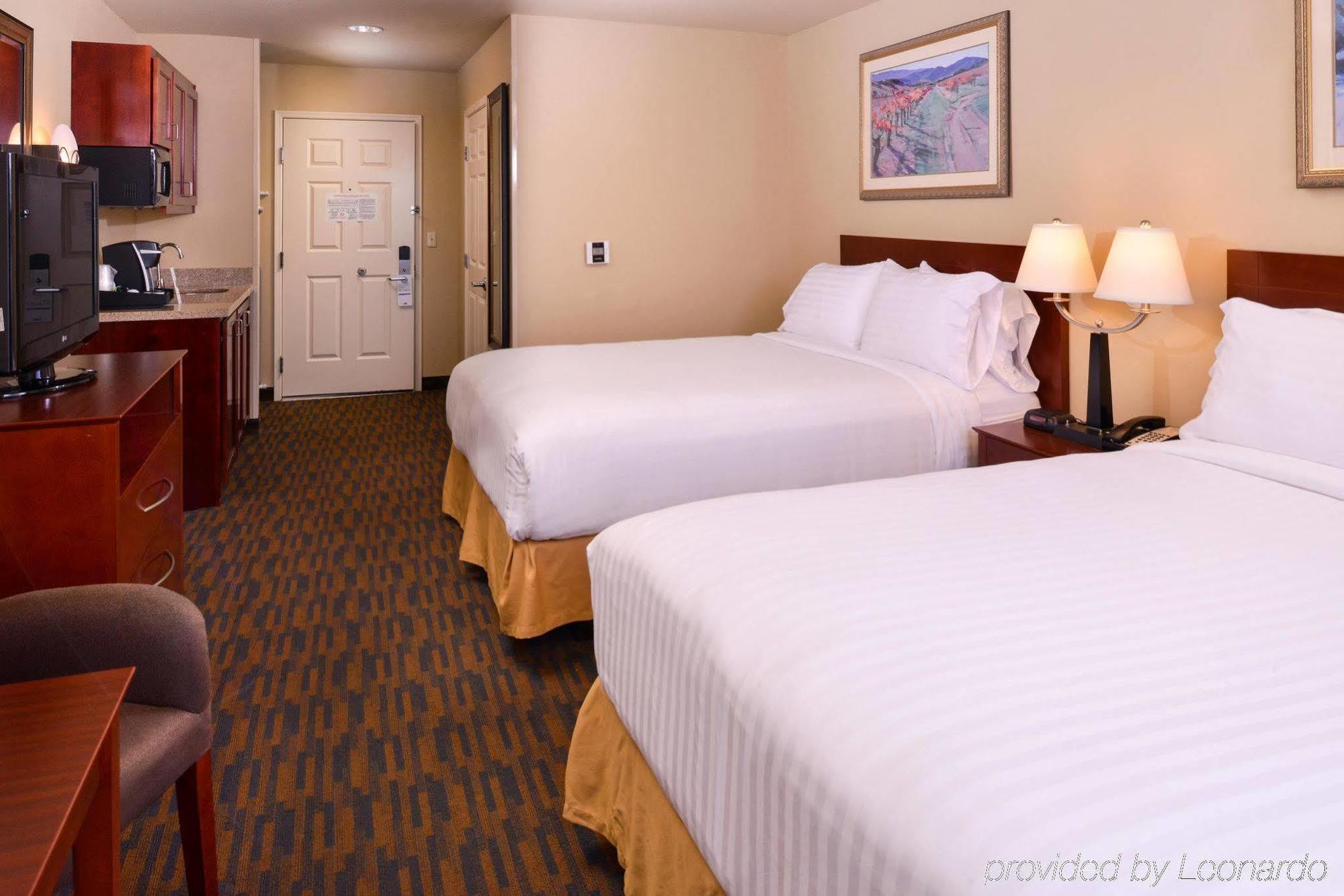 Holiday Inn Express & Suites Watsonville By Ihg Dış mekan fotoğraf